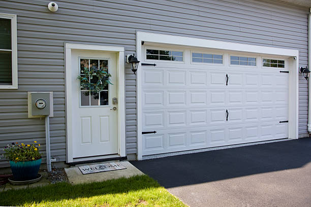 24/7 Emergency Garage Door Roller Replacement experts in Rice, TX